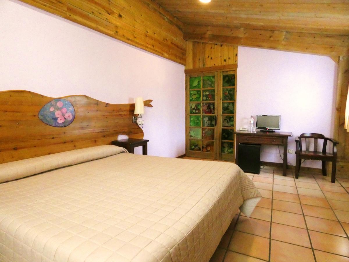 El Jou Nature Sant Corneli Екстериор снимка
